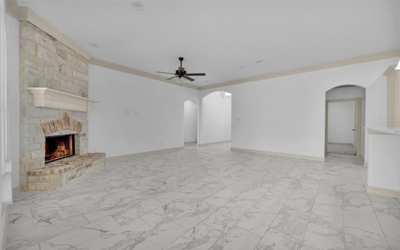 1000 James Donald Lane, Glenn Heights, TX 75154, 4 Habitaciones Habitaciones , ,2 BañosBaños,Residential,En Venta,1000 James Donald Lane,20869857