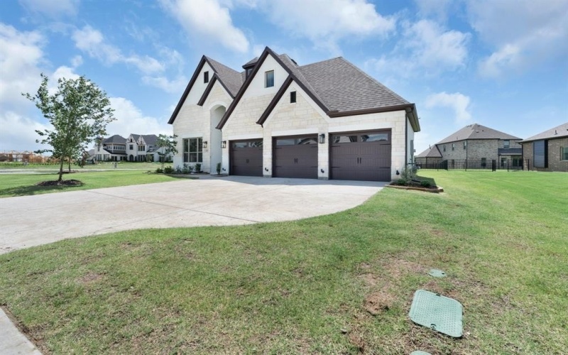 105 Deep Water Court, Heath, TX 75032, 3 Bedrooms Bedrooms, ,2 BathroomsBathrooms,Residential,For Sale,105 Deep Water Court,20870028