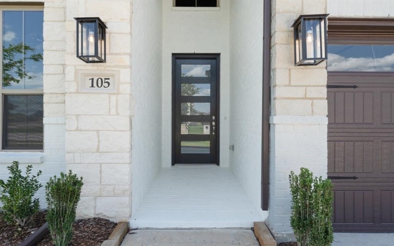 105 Deep Water Court, Heath, TX 75032, 3 Bedrooms Bedrooms, ,2 BathroomsBathrooms,Residential,For Sale,105 Deep Water Court,20870028