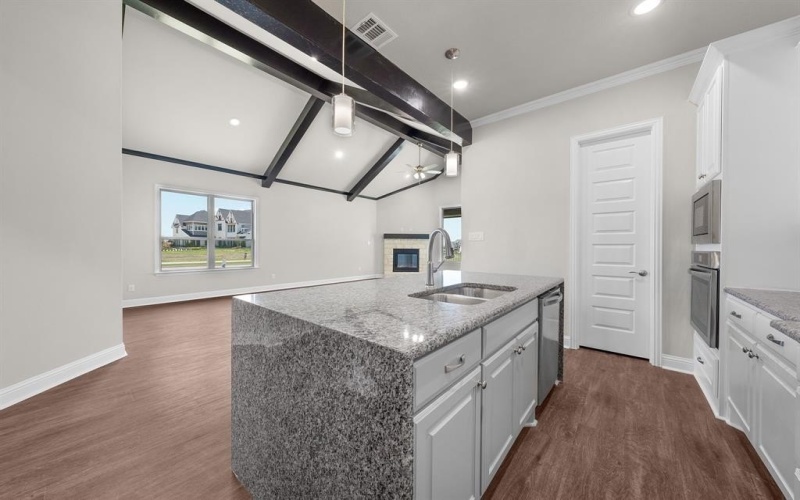 105 Deep Water Court, Heath, TX 75032, 3 Bedrooms Bedrooms, ,2 BathroomsBathrooms,Residential,For Sale,105 Deep Water Court,20870028