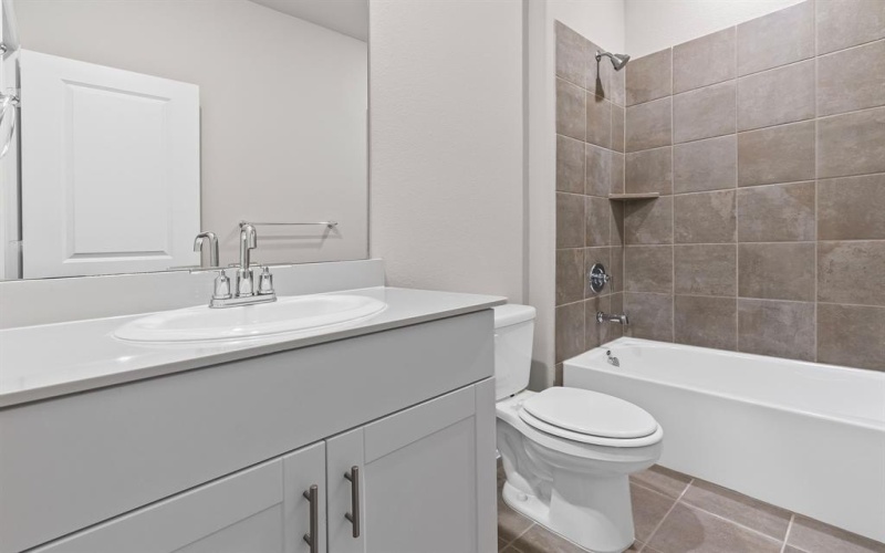 325 Canyon Oaks Drive, Greenville, TX 75402, 5 Habitaciones Habitaciones , ,3 BañosBaños,Residential,En Venta,325 Canyon Oaks Drive,20867617