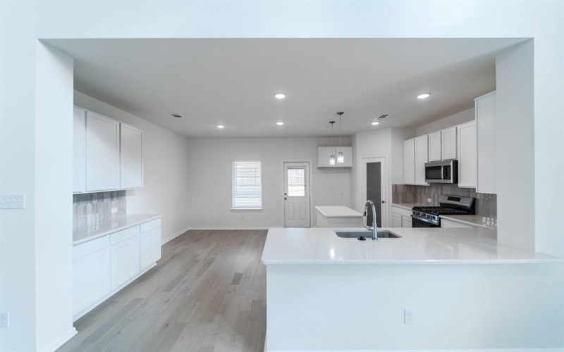 3708 Cedar Elm Trail, Denton, TX 76226, 4 Bedrooms Bedrooms, ,2 BathroomsBathrooms,Residential,For Sale,3708 Cedar Elm Trail,20870113