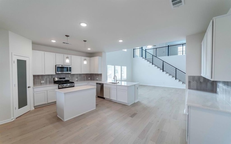 3708 Cedar Elm Trail, Denton, TX 76226, 4 Bedrooms Bedrooms, ,2 BathroomsBathrooms,Residential,For Sale,3708 Cedar Elm Trail,20870113