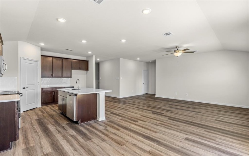125 Lost Creek Trail, Greenville, TX 75402, 3 Habitaciones Habitaciones , ,2 BañosBaños,Residential,En Venta,125 Lost Creek Trail,20870154