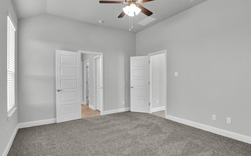 8708 RED OAK Drive, Justin, TX 76247, 5 Bedrooms Bedrooms, ,3 BathroomsBathrooms,Residential,For Sale,8708 RED OAK Drive,20867662