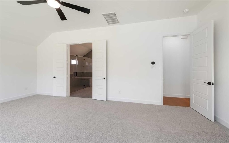 1920 Lowland Drive, Rockwall, TX 75087, 4 Bedrooms Bedrooms, ,5 BathroomsBathrooms,Residential,For Sale,1920 Lowland Drive,20870172