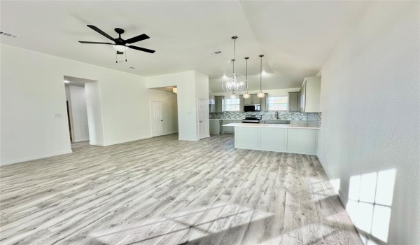 1012 Wootton Avenue, Bridgeport, TX 76426, 3 Bedrooms Bedrooms, ,2 BathroomsBathrooms,Residential,For Sale,1012 Wootton Avenue,20867737