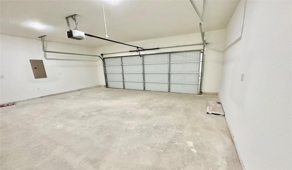 1012 Wootton Avenue, Bridgeport, TX 76426, 3 Bedrooms Bedrooms, ,2 BathroomsBathrooms,Residential,For Sale,1012 Wootton Avenue,20867737