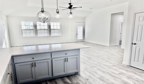 1012 Wootton Avenue, Bridgeport, TX 76426, 3 Bedrooms Bedrooms, ,2 BathroomsBathrooms,Residential,For Sale,1012 Wootton Avenue,20867737