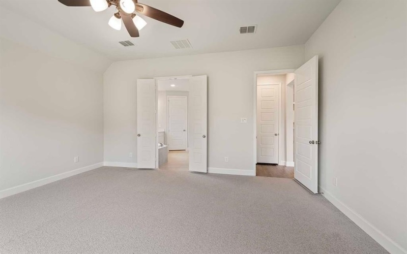 10456 Wyatts Run Road, Fort Worth, TX 76126, 3 Bedrooms Bedrooms, ,2 BathroomsBathrooms,Residential,For Sale,10456 Wyatts Run Road,20867744