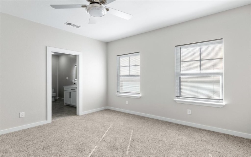 801 E Tyler Street, Ennis, TX 75119, 3 Bedrooms Bedrooms, ,2 BathroomsBathrooms,Residential,For Sale,801 E Tyler Street,20870230