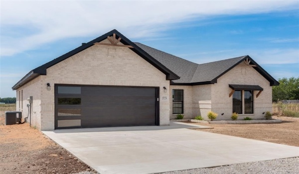 9776 Bobwhite Lane, Terrell, TX 75161, 4 Habitaciones Habitaciones , ,2 BañosBaños,Residential,En Venta,9776 Bobwhite Lane,20870411