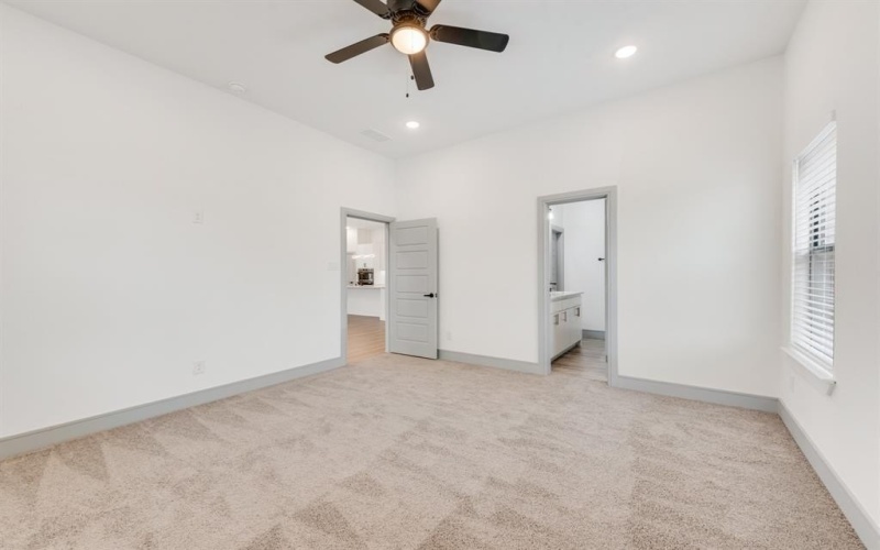 202 N Edward Street, Quinlan, TX 75474, 5 Habitaciones Habitaciones , ,3 BañosBaños,Residential,En Venta,202 N Edward Street,20868014