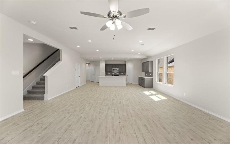 2101 Hickory Lane, Aubrey, TX 76227, 5 Bedrooms Bedrooms, ,3 BathroomsBathrooms,Residential,For Sale,2101 Hickory Lane,20868046