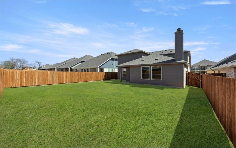 2101 Hickory Lane, Aubrey, TX 76227, 5 Bedrooms Bedrooms, ,3 BathroomsBathrooms,Residential,For Sale,2101 Hickory Lane,20868046