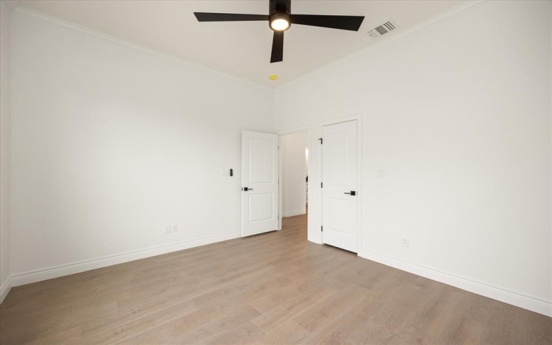 10115 Ravenswood Road, Granbury, TX 76049, 4 Bedrooms Bedrooms, ,2 BathroomsBathrooms,Residential,For Sale,10115 Ravenswood Road,20868057