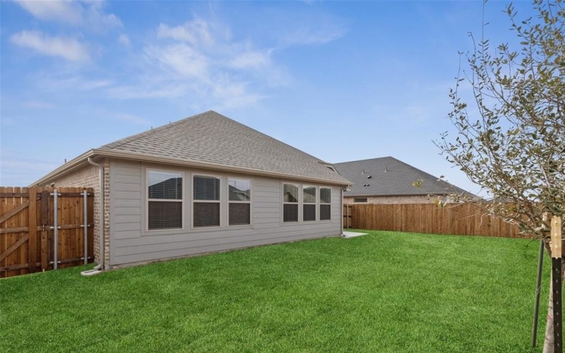 330 Bond Street, Greenville, TX 75402, 3 Habitaciones Habitaciones , ,2 BañosBaños,Residential,En Venta,330 Bond Street,20868147