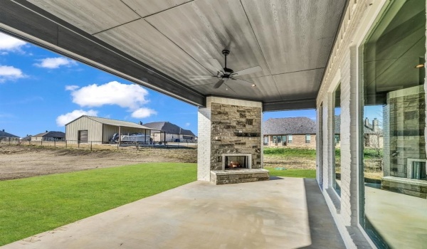 604 Gatlin Pass, Azle, TX 76020, 4 Bedrooms Bedrooms, ,2 BathroomsBathrooms,Residential,For Sale,604 Gatlin Pass,20868166
