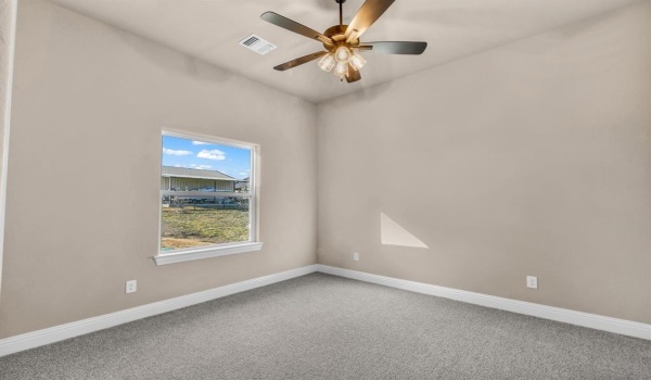 604 Gatlin Pass, Azle, TX 76020, 4 Bedrooms Bedrooms, ,2 BathroomsBathrooms,Residential,For Sale,604 Gatlin Pass,20868166