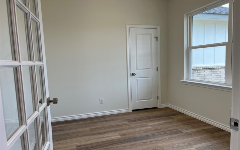 107 Cooper Drive, Cleburne, TX 76031, 3 Bedrooms Bedrooms, ,2 BathroomsBathrooms,Residential,For Sale,107 Cooper Drive,20868421