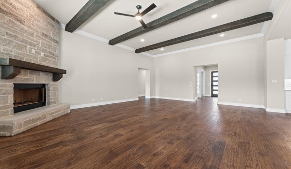 1415 Julian Drive, Van Alstyne, TX 75495, 4 Bedrooms Bedrooms, ,3 BathroomsBathrooms,Residential,For Sale,1415 Julian Drive,20868458