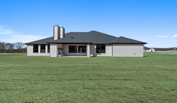 1415 Julian Drive, Van Alstyne, TX 75495, 4 Bedrooms Bedrooms, ,3 BathroomsBathrooms,Residential,For Sale,1415 Julian Drive,20868458