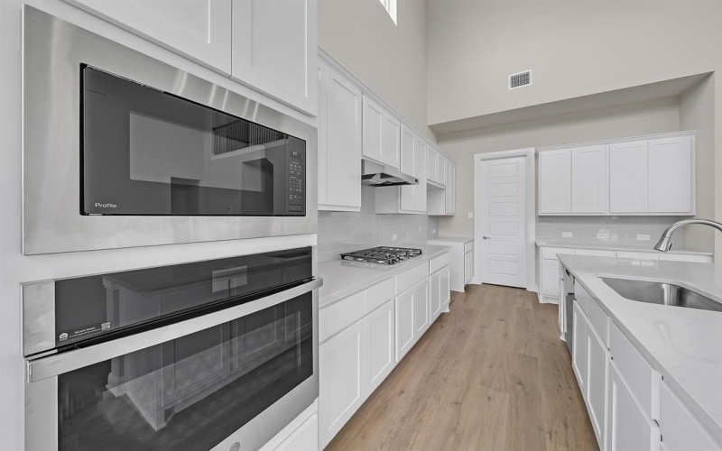 3500 Olympia Fields Drive, Burleson, TX 76028, 5 Habitaciones Habitaciones , ,5 BañosBaños,Residential,En Venta,3500 Olympia Fields Drive,20871260