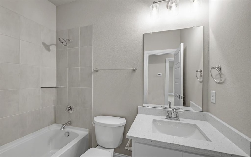 3500 Olympia Fields Drive, Burleson, TX 76028, 5 Habitaciones Habitaciones , ,5 BañosBaños,Residential,En Venta,3500 Olympia Fields Drive,20871260