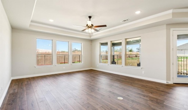 3601 Esplanade Drive, Little Elm, TX 75068, 2 Bedrooms Bedrooms, ,2 BathroomsBathrooms,Residential,For Sale,3601 Esplanade Drive,20871414