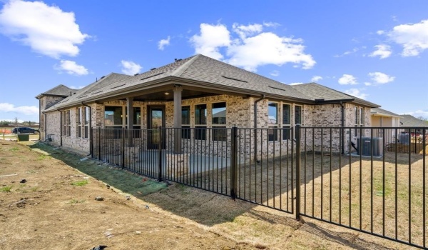 3601 Esplanade Drive, Little Elm, TX 75068, 2 Bedrooms Bedrooms, ,2 BathroomsBathrooms,Residential,For Sale,3601 Esplanade Drive,20871414