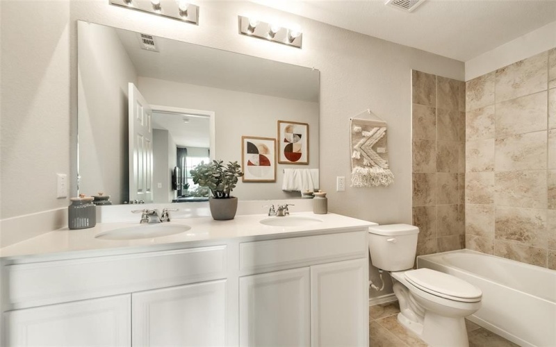 16121 Isles Drive, Fort Worth, TX 76052, 4 Bedrooms Bedrooms, ,2 BathroomsBathrooms,Residential,For Sale,16121 Isles Drive,20871418
