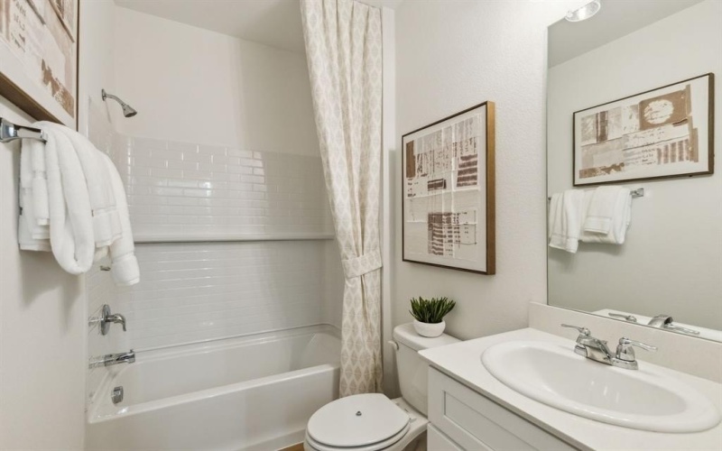 16120 Isles Drive, Fort Worth, TX 76052, 5 Bedrooms Bedrooms, ,3 BathroomsBathrooms,Residential,For Sale,16120 Isles Drive,20871457