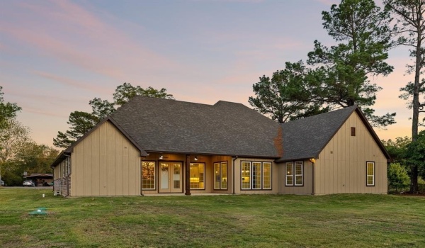 4890 S Theresa, Denison, TX 75020, 4 Bedrooms Bedrooms, ,3 BathroomsBathrooms,Residential,For Sale,4890 S Theresa,20871735
