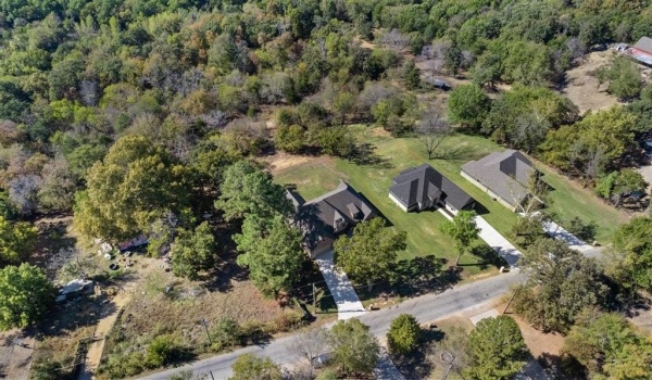 4890 S Theresa, Denison, TX 75020, 4 Bedrooms Bedrooms, ,3 BathroomsBathrooms,Residential,For Sale,4890 S Theresa,20871735