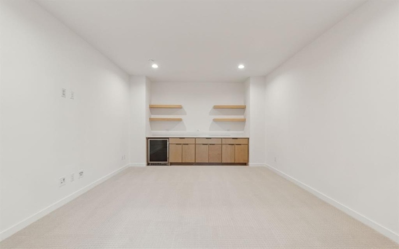 6543 Kenwell Street, Dallas, TX 75209, 5 Bedrooms Bedrooms, ,5 BathroomsBathrooms,Residential,For Sale,6543 Kenwell Street,20871765