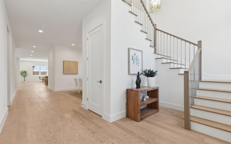 6543 Kenwell Street, Dallas, TX 75209, 5 Bedrooms Bedrooms, ,5 BathroomsBathrooms,Residential,For Sale,6543 Kenwell Street,20871765