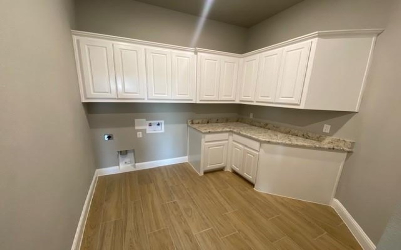1046 Katie Court, Reno, TX 76020, 3 Bedrooms Bedrooms, ,2 BathroomsBathrooms,Residential,For Sale,1046 Katie Court,20871769