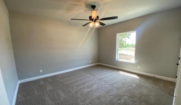 1046 Katie Court, Reno, TX 76020, 3 Bedrooms Bedrooms, ,2 BathroomsBathrooms,Residential,For Sale,1046 Katie Court,20871769