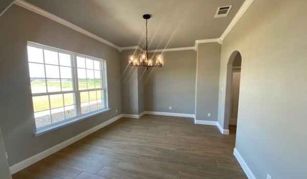 1046 Katie Court, Reno, TX 76020, 3 Bedrooms Bedrooms, ,2 BathroomsBathrooms,Residential,For Sale,1046 Katie Court,20871769