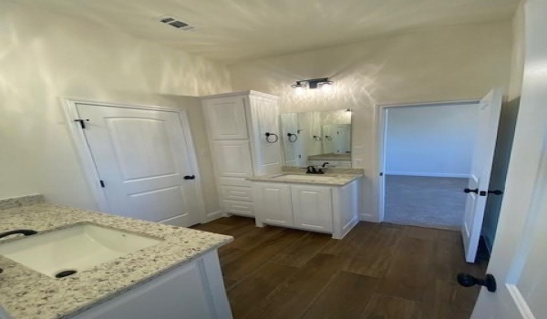 1020 Katie Court, Reno, TX 76020, 4 Bedrooms Bedrooms, ,2 BathroomsBathrooms,Residential,For Sale,1020 Katie Court,20871839