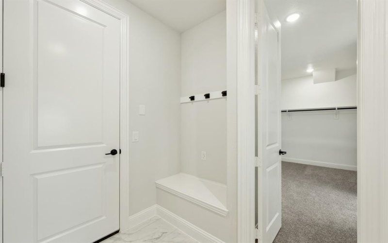 2401 Avalon Drive, Mansfield, TX 76084, 6 Habitaciones Habitaciones , ,6 BañosBaños,Residential,En Venta,2401 Avalon Drive,20871874
