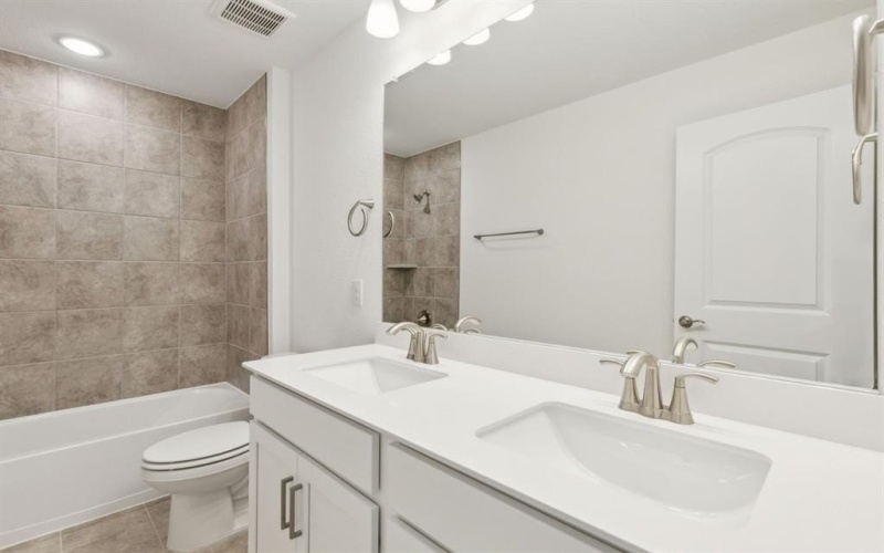 14434 Mietner Street, Pilot Point, TX 75009, 5 Bedrooms Bedrooms, ,5 BathroomsBathrooms,Residential,For Sale,14434 Mietner Street,20870483
