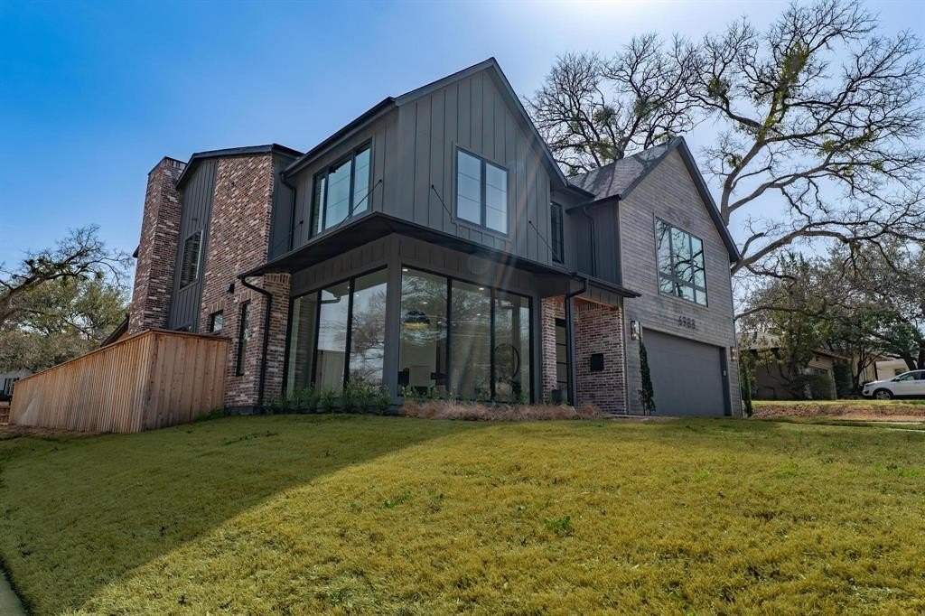 6988 Bob O Link Drive, Dallas, TX 75214, 5 Bedrooms Bedrooms, ,7 BathroomsBathrooms,Residential,For Sale,6988 Bob O Link Drive,20870492