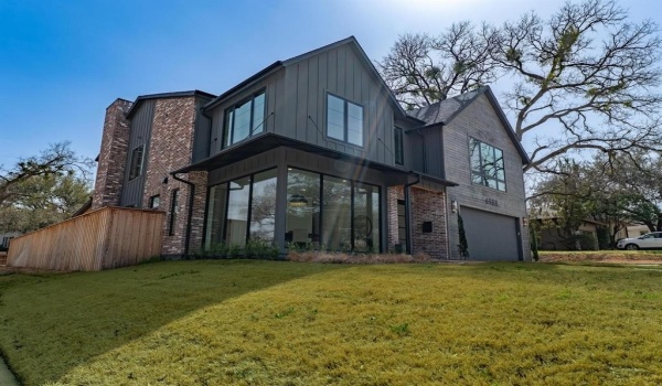 6988 Bob O Link Drive, Dallas, TX 75214, 5 Bedrooms Bedrooms, ,7 BathroomsBathrooms,Residential,For Sale,6988 Bob O Link Drive,20870492