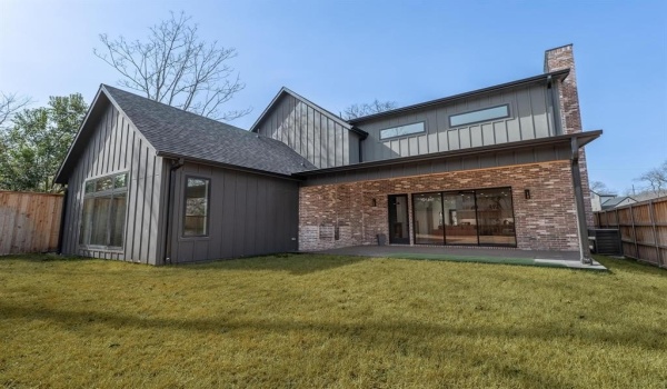 6988 Bob O Link Drive, Dallas, TX 75214, 5 Bedrooms Bedrooms, ,7 BathroomsBathrooms,Residential,For Sale,6988 Bob O Link Drive,20870492