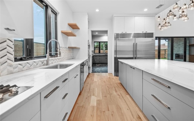 309 Kaye Street, Coppell, TX 75019, 5 Bedrooms Bedrooms, ,6 BathroomsBathrooms,Residential,For Sale,309 Kaye Street,20870602