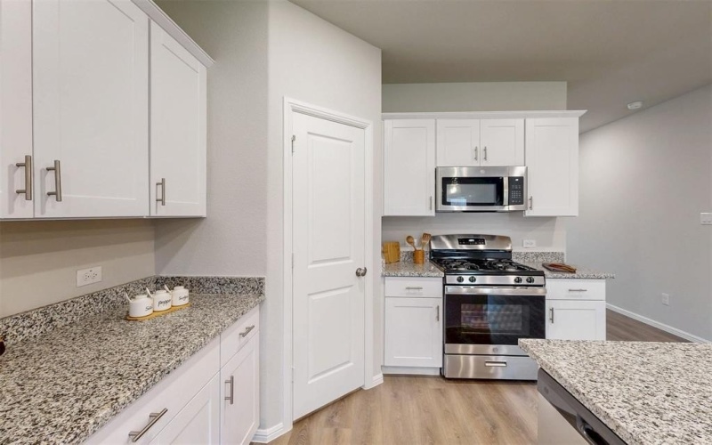 422 Wydown Drive, Princeton, TX 75407, 4 Habitaciones Habitaciones , ,2 BañosBaños,Residential,En Venta,422 Wydown Drive,20870648