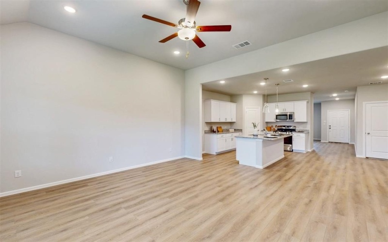 422 Wydown Drive, Princeton, TX 75407, 4 Habitaciones Habitaciones , ,2 BañosBaños,Residential,En Venta,422 Wydown Drive,20870648
