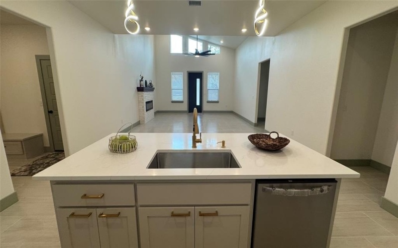 2640 Lake Avenue, Farmersville, TX 75442, 4 Bedrooms Bedrooms, ,3 BathroomsBathrooms,Residential,For Sale,2640 Lake Avenue,20870855