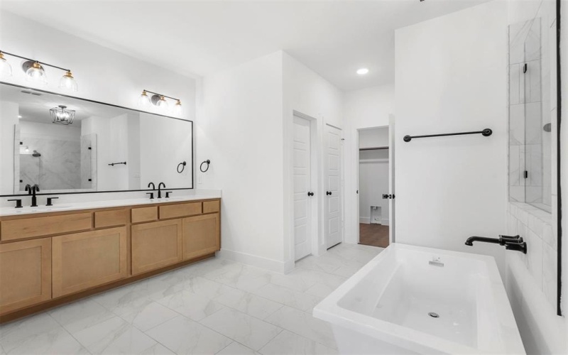 1118 Silver Sage Trail, Weatherford, TX 76085, 4 Habitaciones Habitaciones , ,2 BañosBaños,Residential,En Venta,1118 Silver Sage Trail,20870979